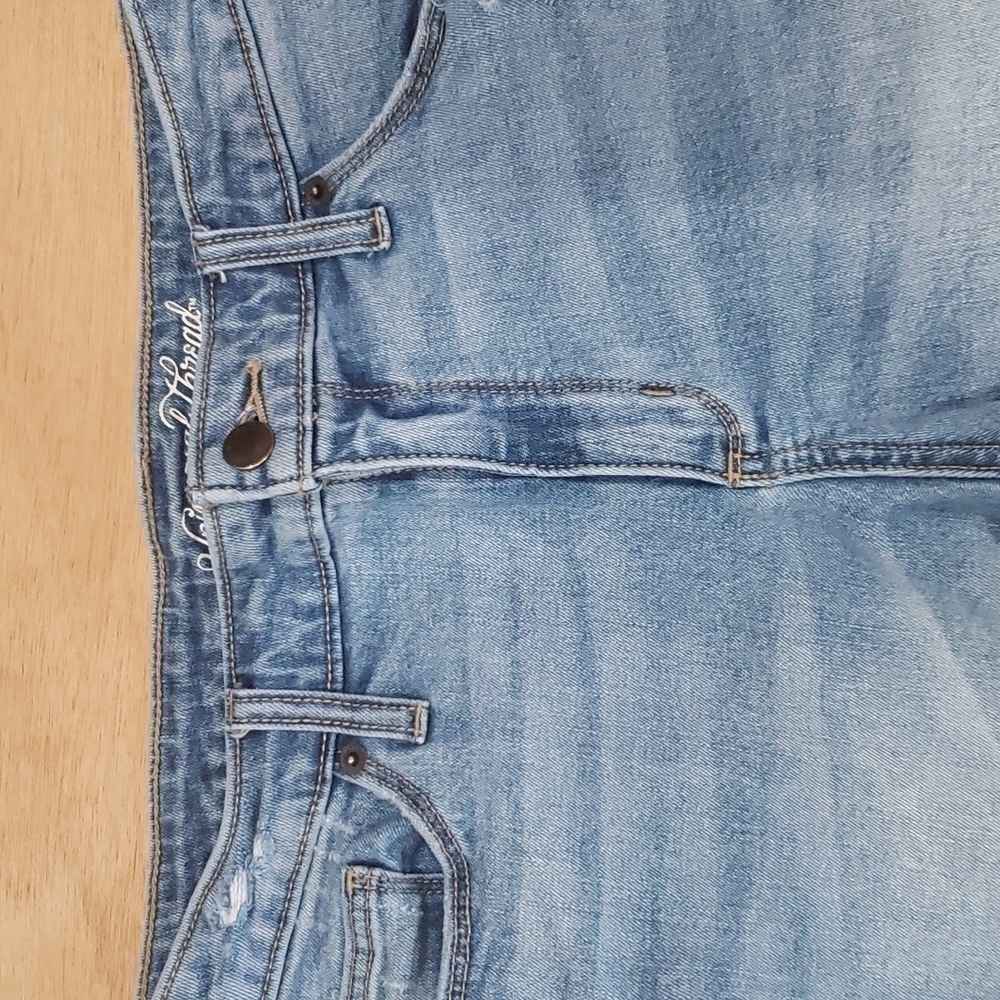 Universal Thread Fringed Distressed Highrise Shor… - image 2